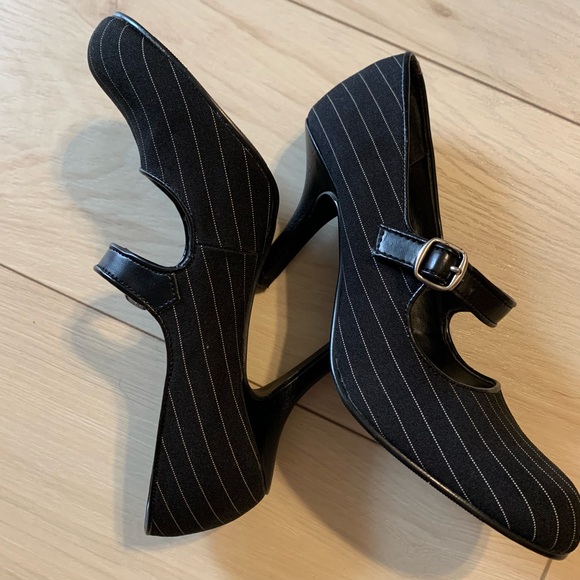 Black Pinstripe Heels with Strap - Picture 2 of 9